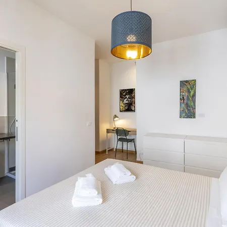 Hill - Art & - فندق مبيت وإفطار 4*