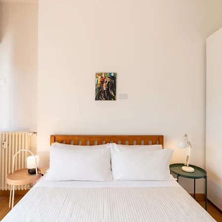 فندق مبيت وإفطار Hill - Art & - 4*