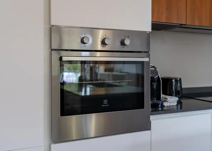 Hill - Art & - 4* Rome