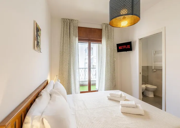 Hill - Art & - 4* Rome