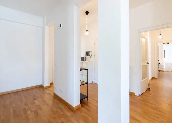 Hill - Art & - Couette-café